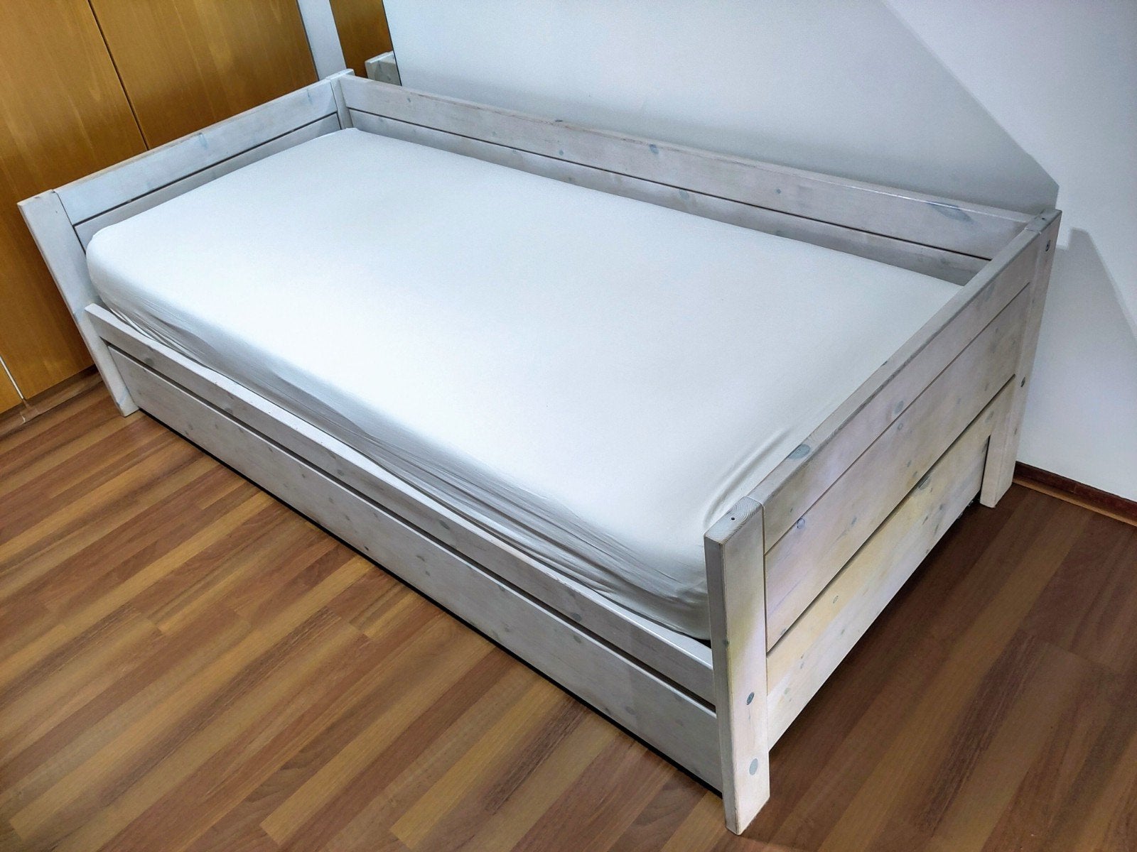 Lifetime whitewash grenen houten kajuitbed 90 x 200cm, Ophalen, 90 cm, Eenpersoons, Zo goed als nieuw