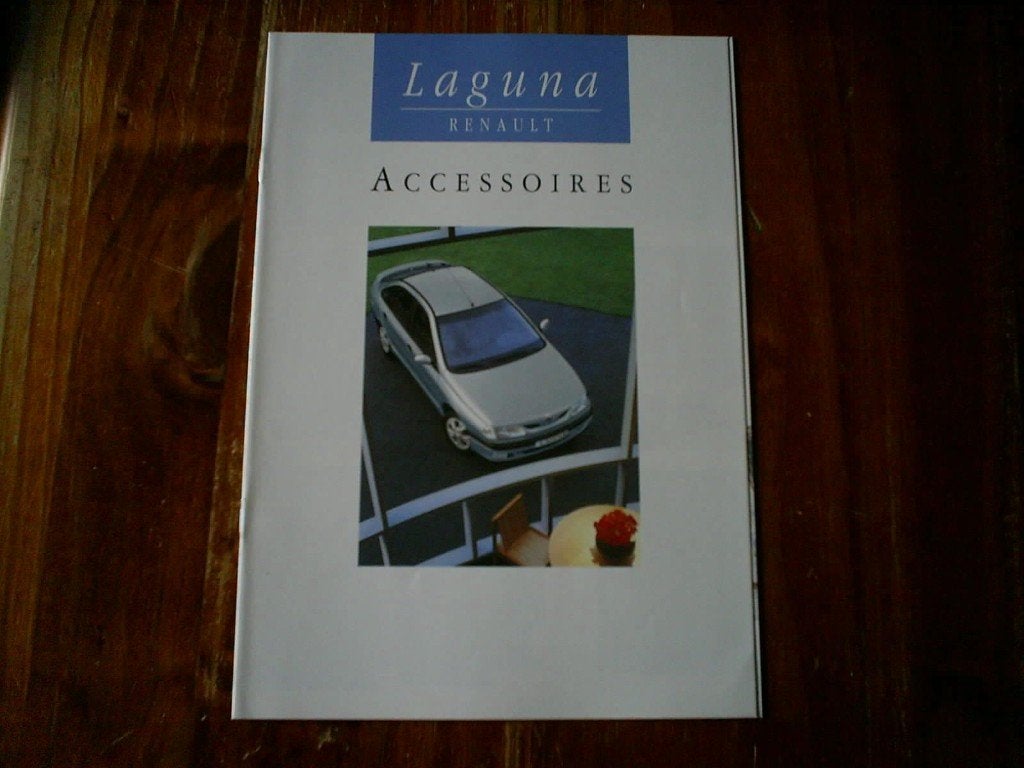 Renault Laguna Accessoires [ mrt. 1997 ], Boeken, Verzenden, Zo goed als nieuw, Renault