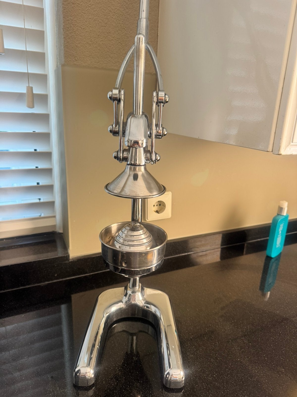 Professionele citruspers( sapcentrifuge) te koop, Ophalen, Zo goed als nieuw