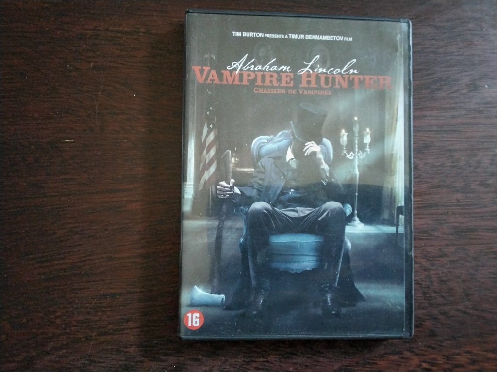 Vampire hunter, origineel, Vampiers of Zombies, Engels, Vanaf 16 jaar, Nederlands