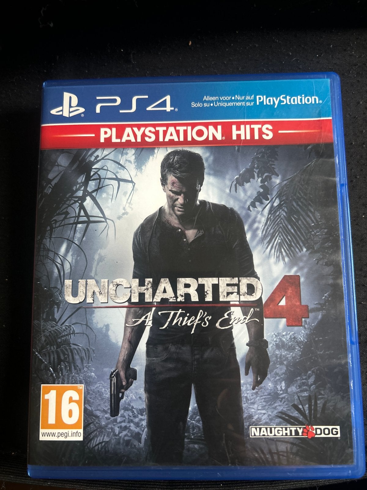 Uncharted 4: A Thief's End (PS4), Online, 1 speler, Zo goed als nieuw, Vanaf 16 jaar