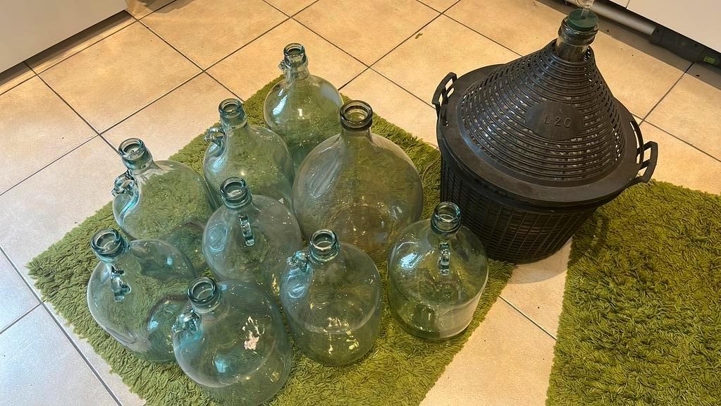 Flessen voor wijn maken, Ophalen, Zo goed als nieuw, Minder dan 50 cm, Minder dan 5 flessen
