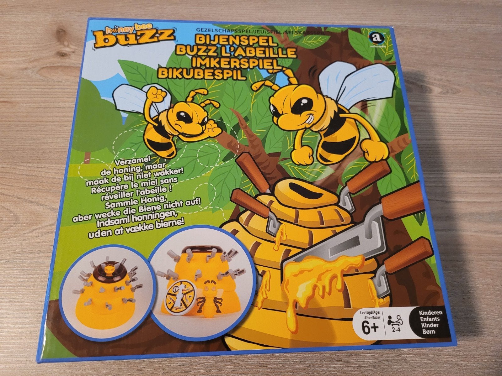 Honey Bee Buzz Gezelschapsspel - Imkerspel, Drie of vier spelers, Ophalen of Verzenden, Gebruikt