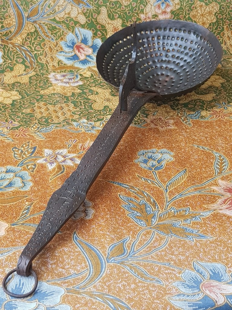 Mooie antieke bronzen schuimspaan uit India 48 cm., Antiek en Kunst, Antiek | Koper en Brons, Ophalen of Verzenden, Brons