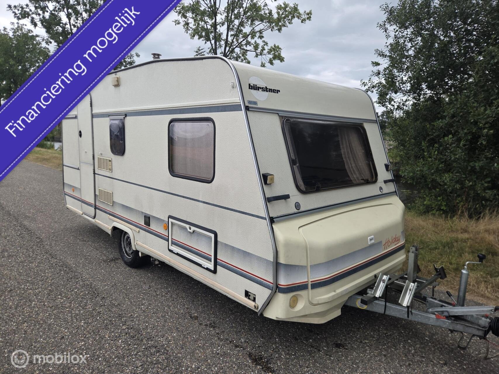 Buerstner 460 mover voortent met uitbouw luifel, Caravans en Kamperen, Vast bed, Koelkast, Bedrijf, 750 - 1000 kg