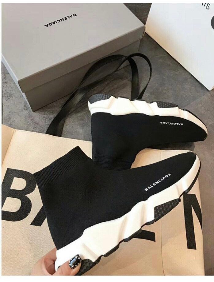 Balenciaga speedrunners zwart wit speedrunner sok, Ophalen of Verzenden, Zo goed als nieuw, Zwart