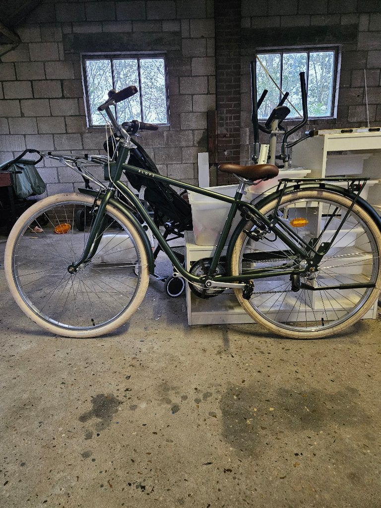 B'Twin Elops 520 Stadsfiets Dames - Decathlon, Fietsen en Brommers, Velgrem, Zo goed als nieuw, B'Twin, Handrem