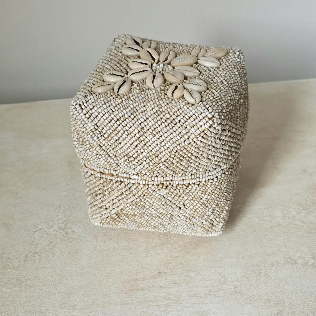 Offermandje zand met schelpen 1 mand, Mand, Vierkant, Ophalen of Verzenden, Handgemaakt