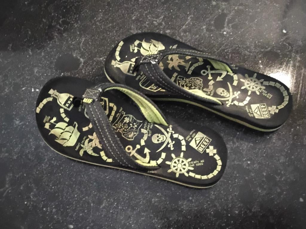Reef slippers, Ophalen of Verzenden, Gebruikt, Meisje, Overige typen