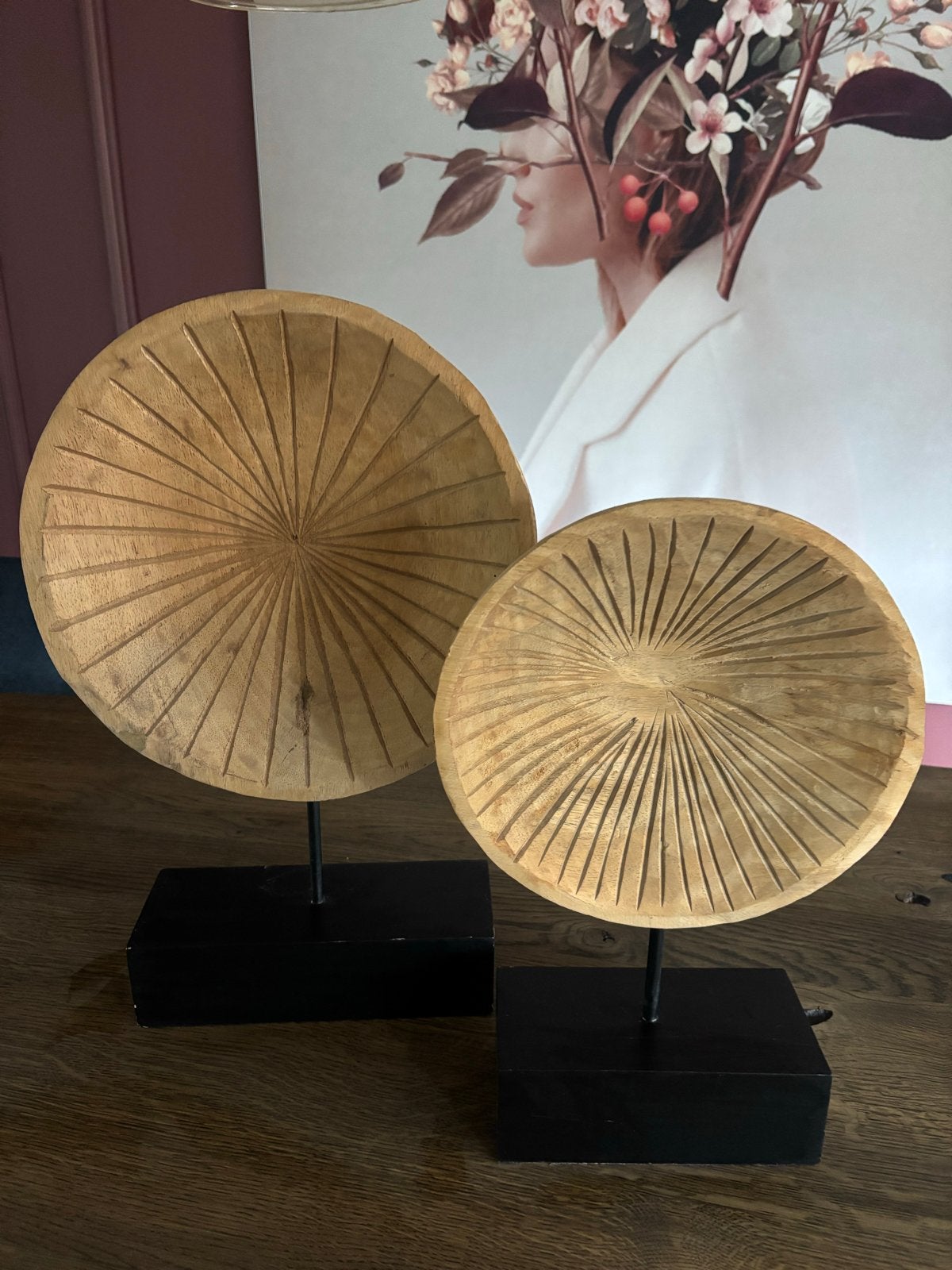 Set van 2 decoratieve houten schijven op standaard, Ophalen, Hout, Bruin, Landelijk