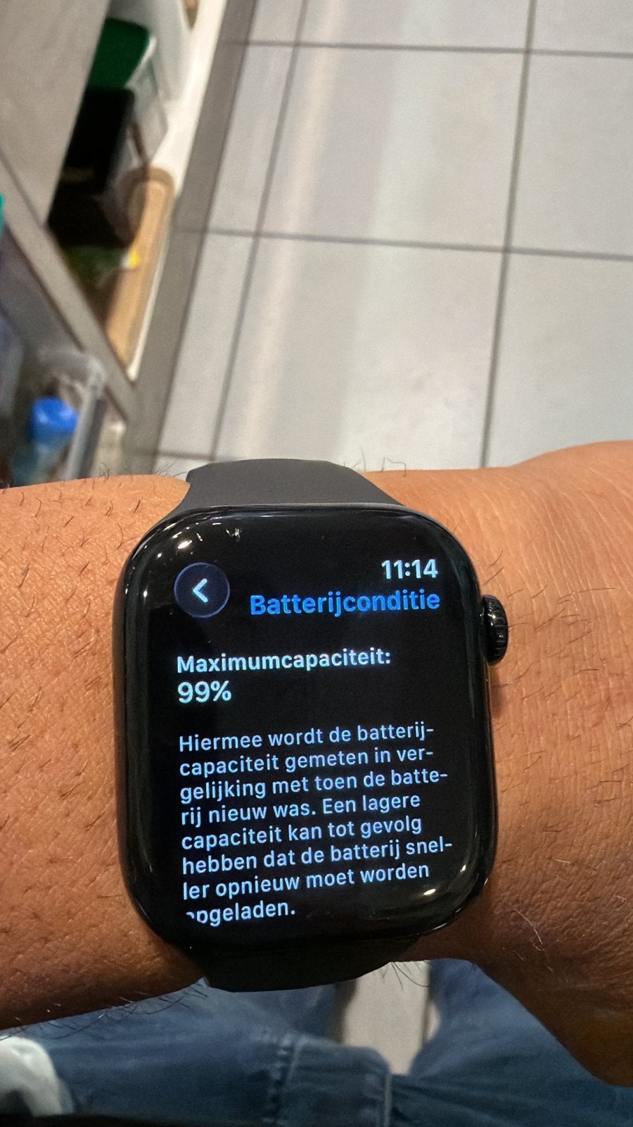 Apple Watch Series 10 GPS + Cellular 42mm, Sieraden, Tassen en Uiterlijk, Smartwatches, Ophalen, Gebruikt, Hoogte, Zwart