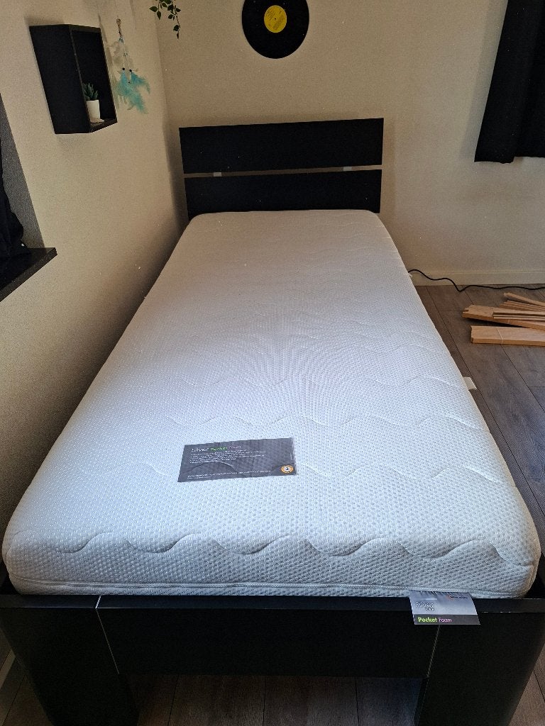 mooi eenpersoons bed (BeterBed), Ophalen, 90 cm, Eenpersoons, Zo goed als nieuw