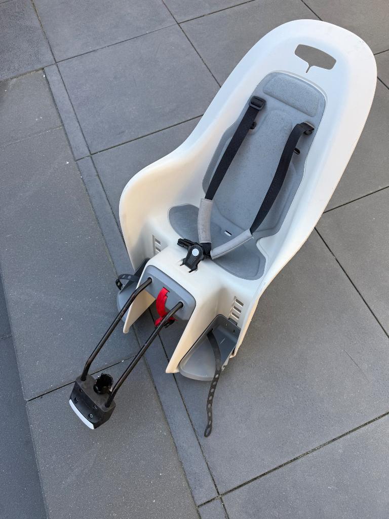 Decathlon Fietsstoeltje Kinderzitje/stoeltje Max 110cm 22 KG, Fietsen en Brommers, Fietsaccessoires | Fietsstoeltjes, Ophalen