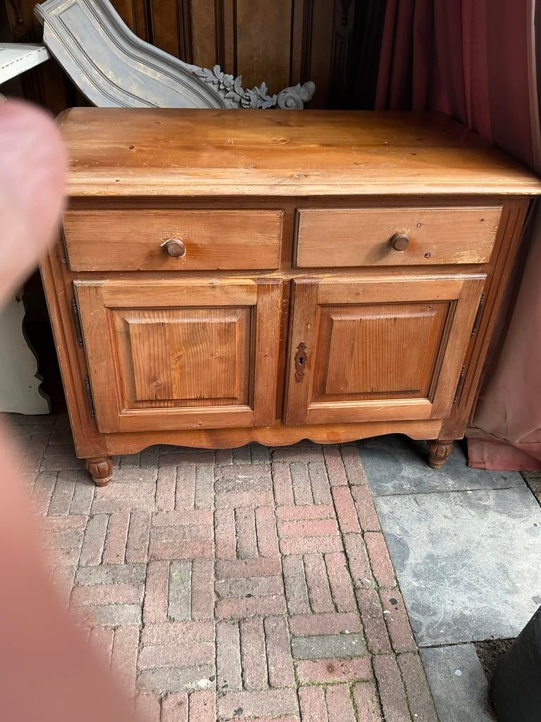 oud grenen kastje, Ophalen