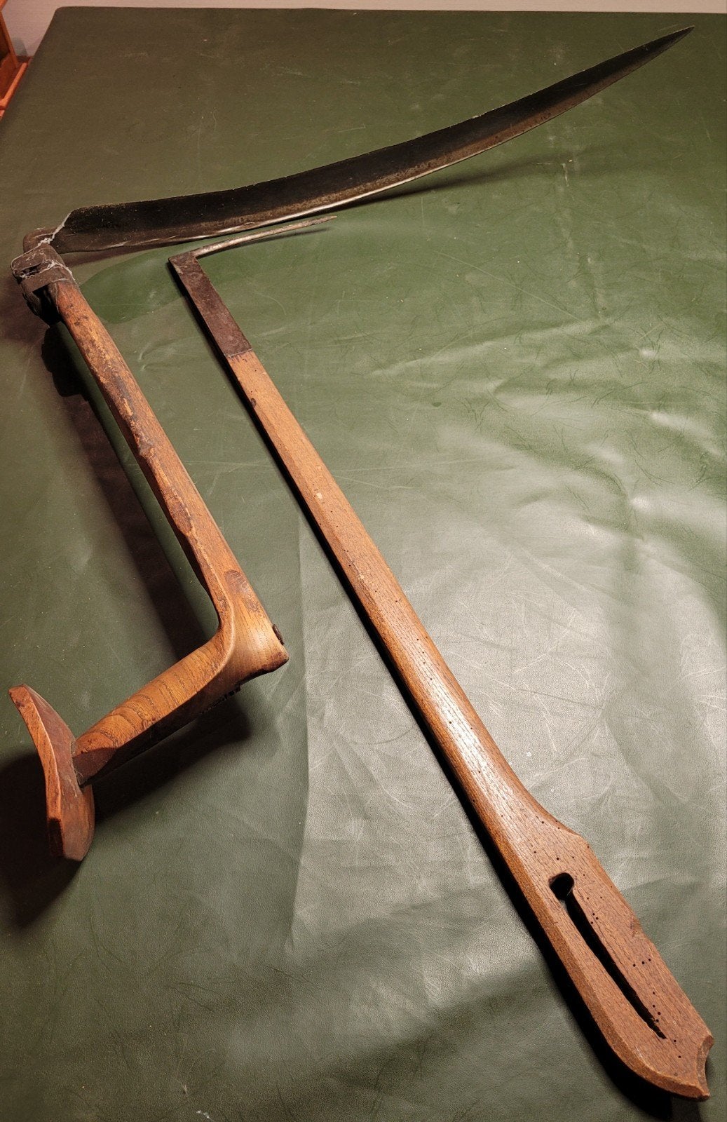 Antieke Zeis met Houten Handvat - Tuin- en Landbouwwerktuig, Ophalen of Verzenden