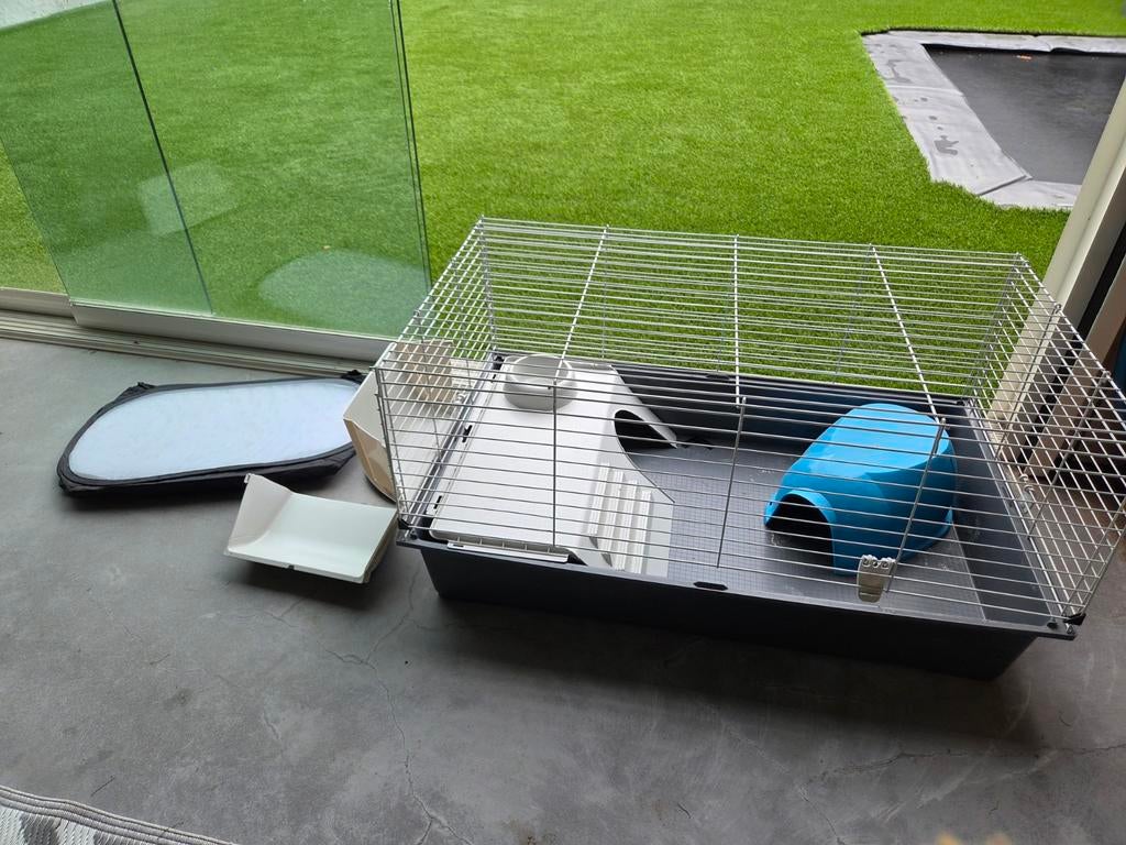 Konijnenkooi met binnenhokje en extra accessoires, Dieren en Toebehoren, Kooi, 110 cm of meer, Konijn, Ophalen
