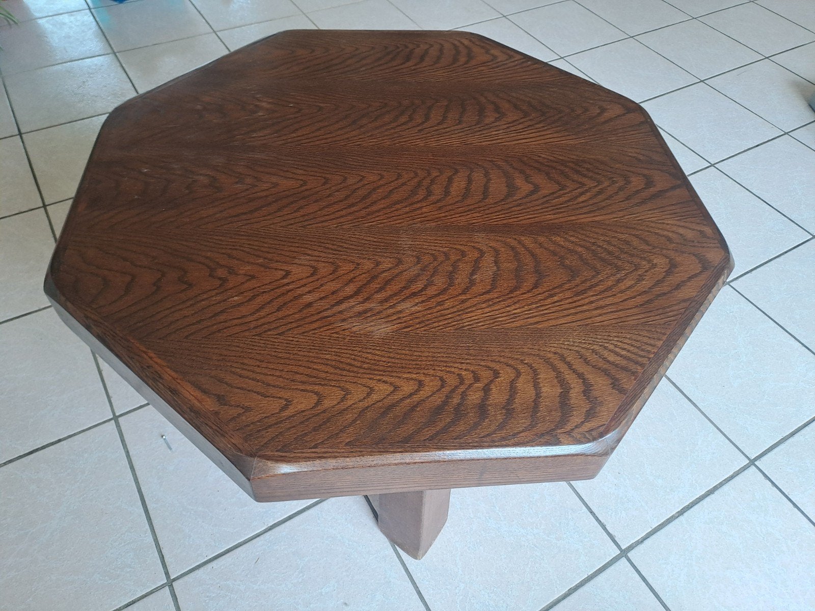 Eikenhouten salontafel., Ophalen, Gebruikt, Rond, Minder dan 50 cm