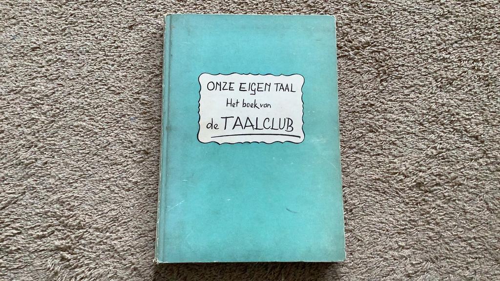 Onze eigen taal. Handboek v/d Taalclub, Marie Servaes, 1943, Boeken, Ophalen of Verzenden, Gelezen