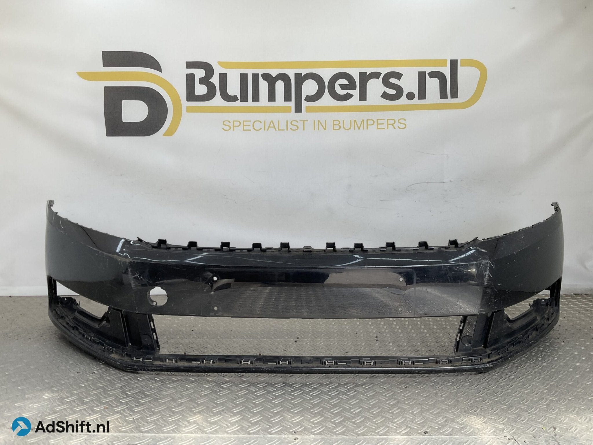 Bumper Skoda Octavia 4 4xpdc 3AA807221 2017-2024 Voorbumper, Auto-onderdelen, Bumper