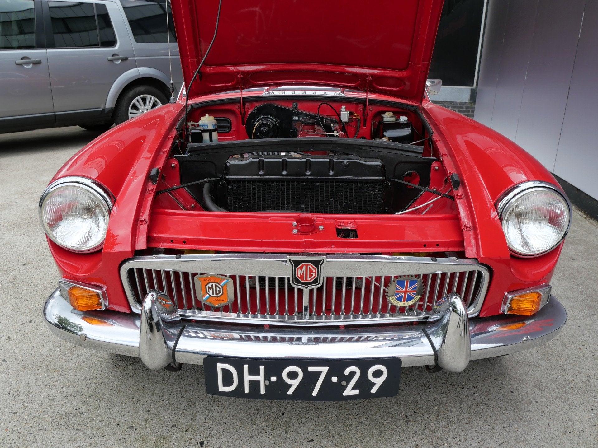 MG B 1.8 GT OVERDRIVE | LEER | ORIGINEEL | EUROPESE UITVOERI, foto 6