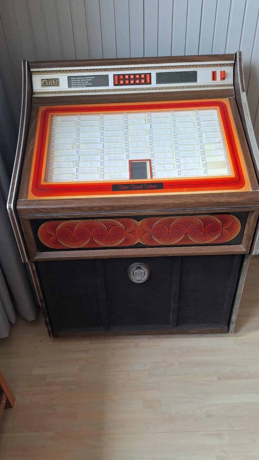 Ami jukebox, Gebruikt, 1970 tot heden, Ami, Ophalen
