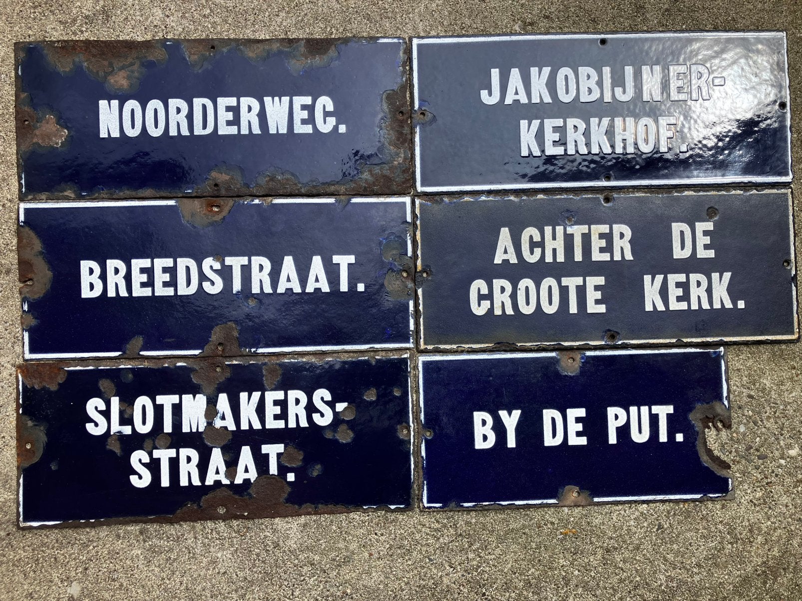 6 stokoude emaille straatnaamborden uit Leeuwarden, Verzamelen, Ophalen of Verzenden, Zo goed als nieuw, Reclamebord