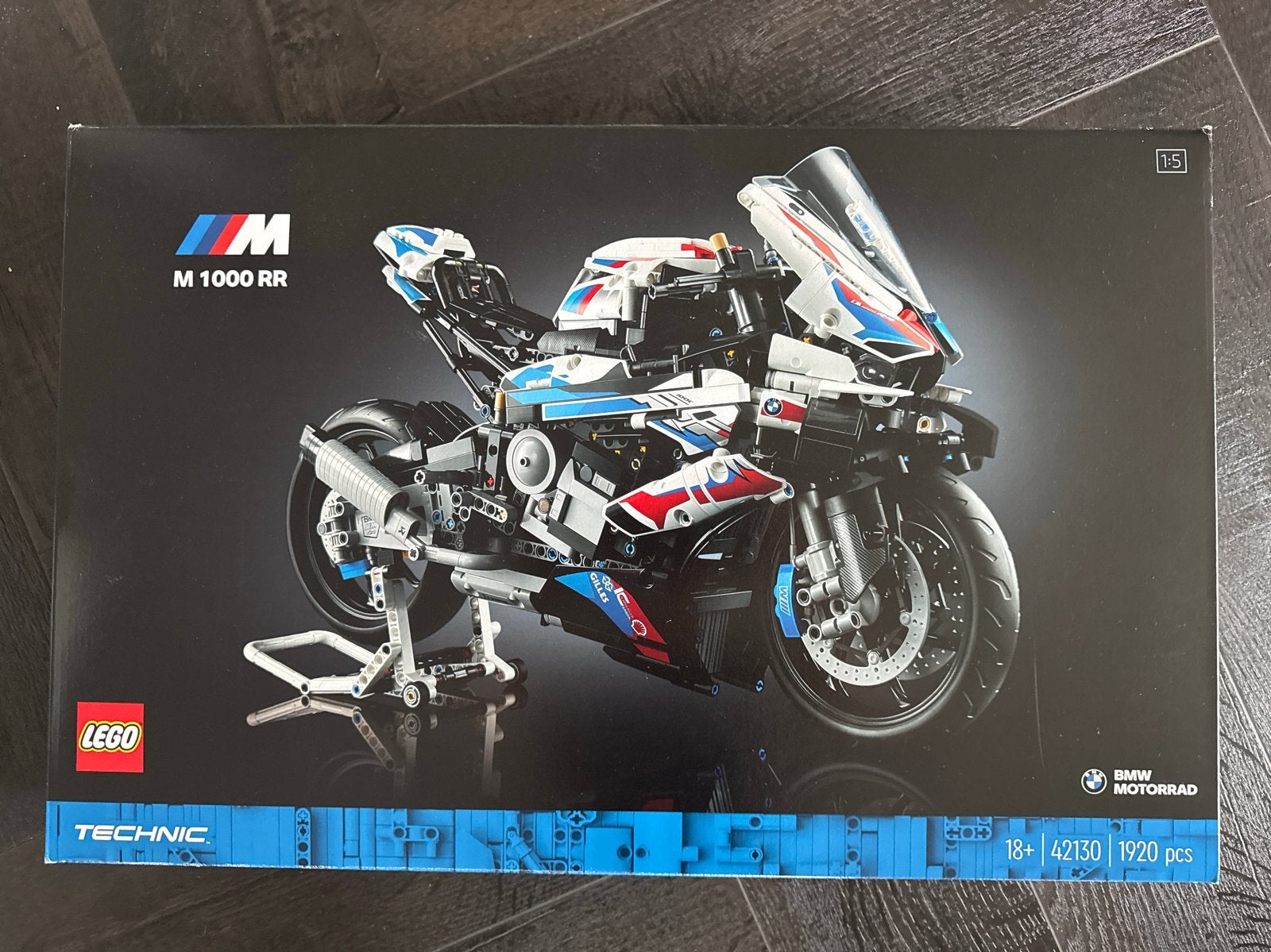 LEGO Technic BMW M 1000 RR (42130) - Nieuw in doos, Nieuw, Ophalen of Verzenden, Technic, Complete set