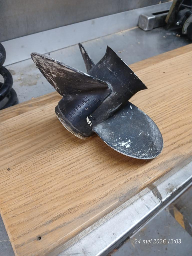 Propeller yamaha f25, Watersport en Boten, Ophalen of Verzenden, Gebruikt, Motor en Techniek, Motorboot