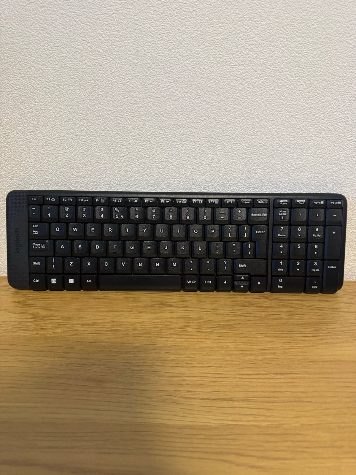 Logitech draadloos toetsenbord en muis-set, Computers en Software, Draadloze ontvanger, Ophalen of Verzenden, Zo goed als nieuw