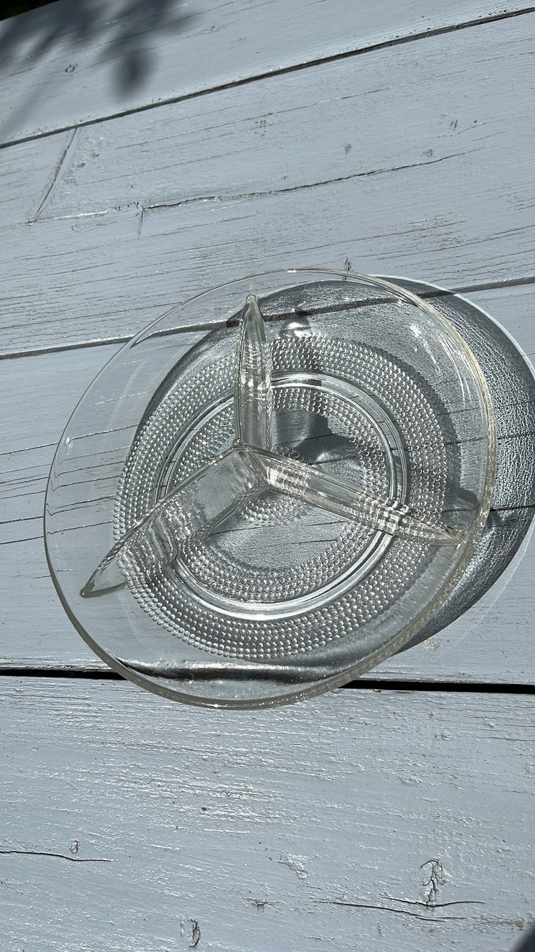 Retro Glazen schaaltje met 3 vakjes voir nootjes hapjes, Ophalen of Verzenden, Zo goed als nieuw, Rond, Glas