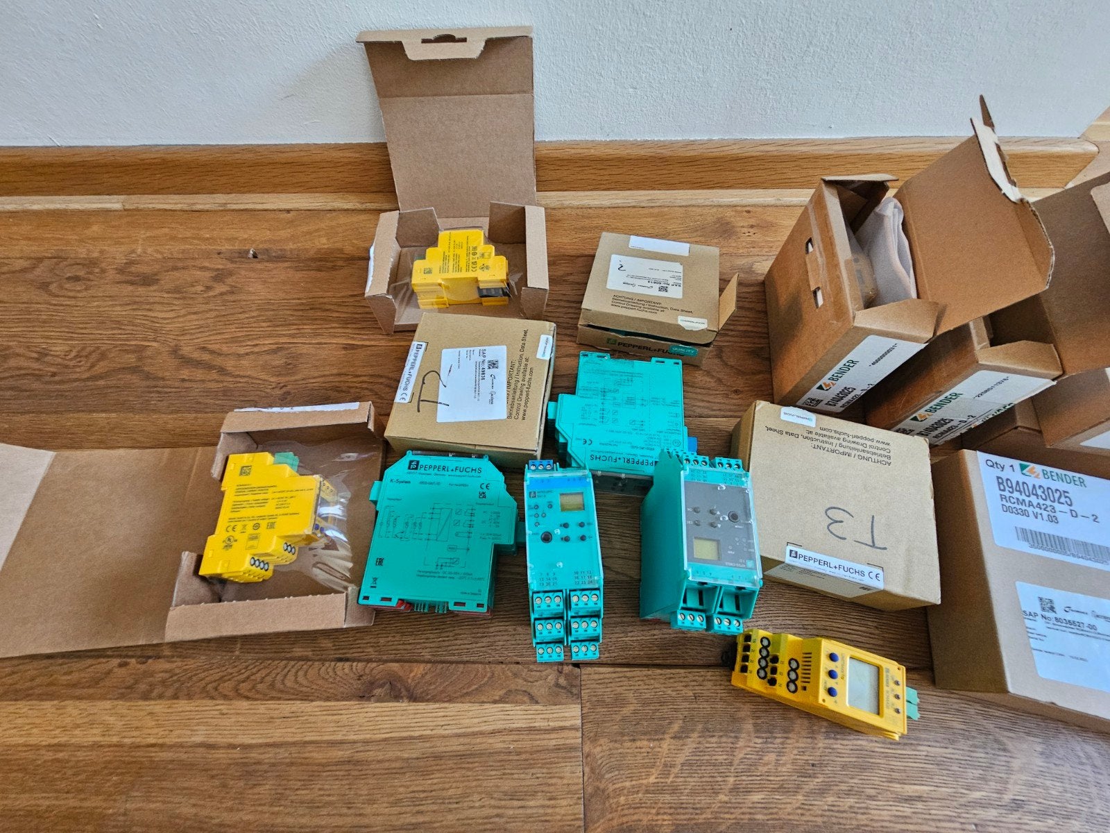 Elektronica schakelaars magneetscakelaars, Ophalen of Verzenden, Schakelaar