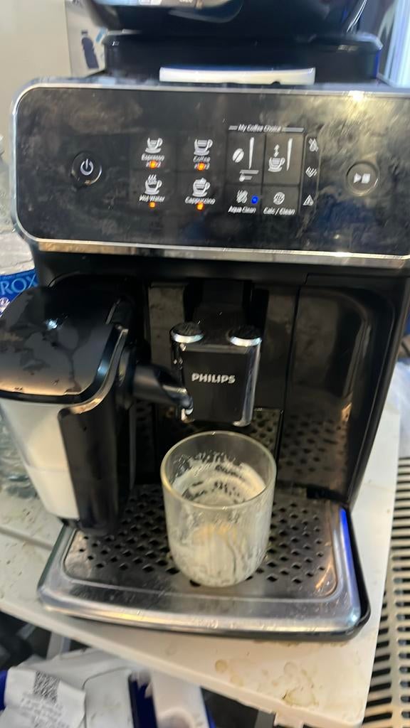 Koffie bonnen aparaat, Afneembaar waterreservoir, Koffiemachine, Zo goed als nieuw, Koffiebonen