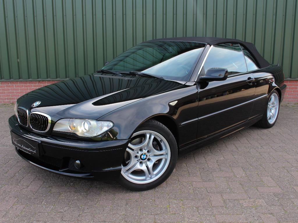BMW 325CI  LCI zeer netjes en zeer goed onderhouden, Auto's, BMW, Automaat, Achterwielaandrijving, Zwart, Cabriolet