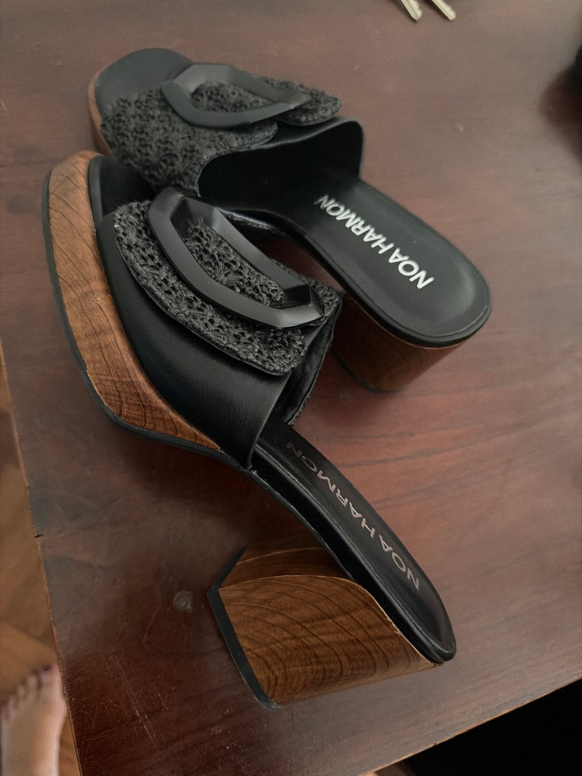 NOA HARMON Zwarte Muiltjes met Houten Hak, Ophalen of Verzenden, Zo goed als nieuw, Zwart, Sandalen of Muiltjes