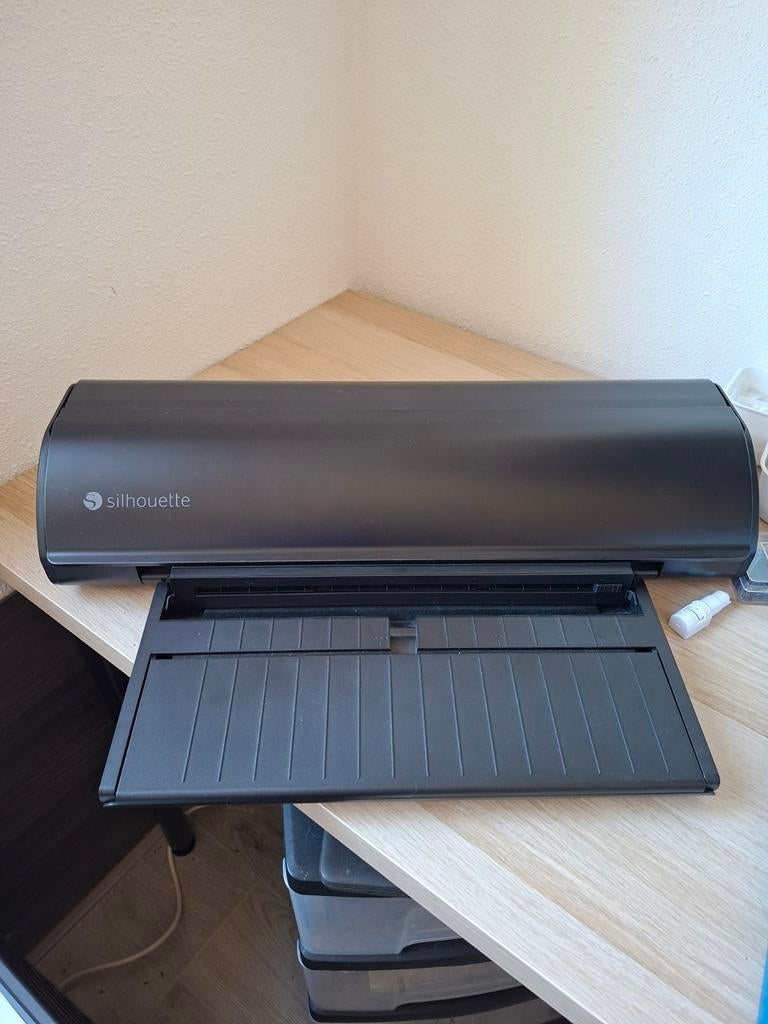 Snijplotter silhouette cameo 5 met veel materiaal, Ophalen