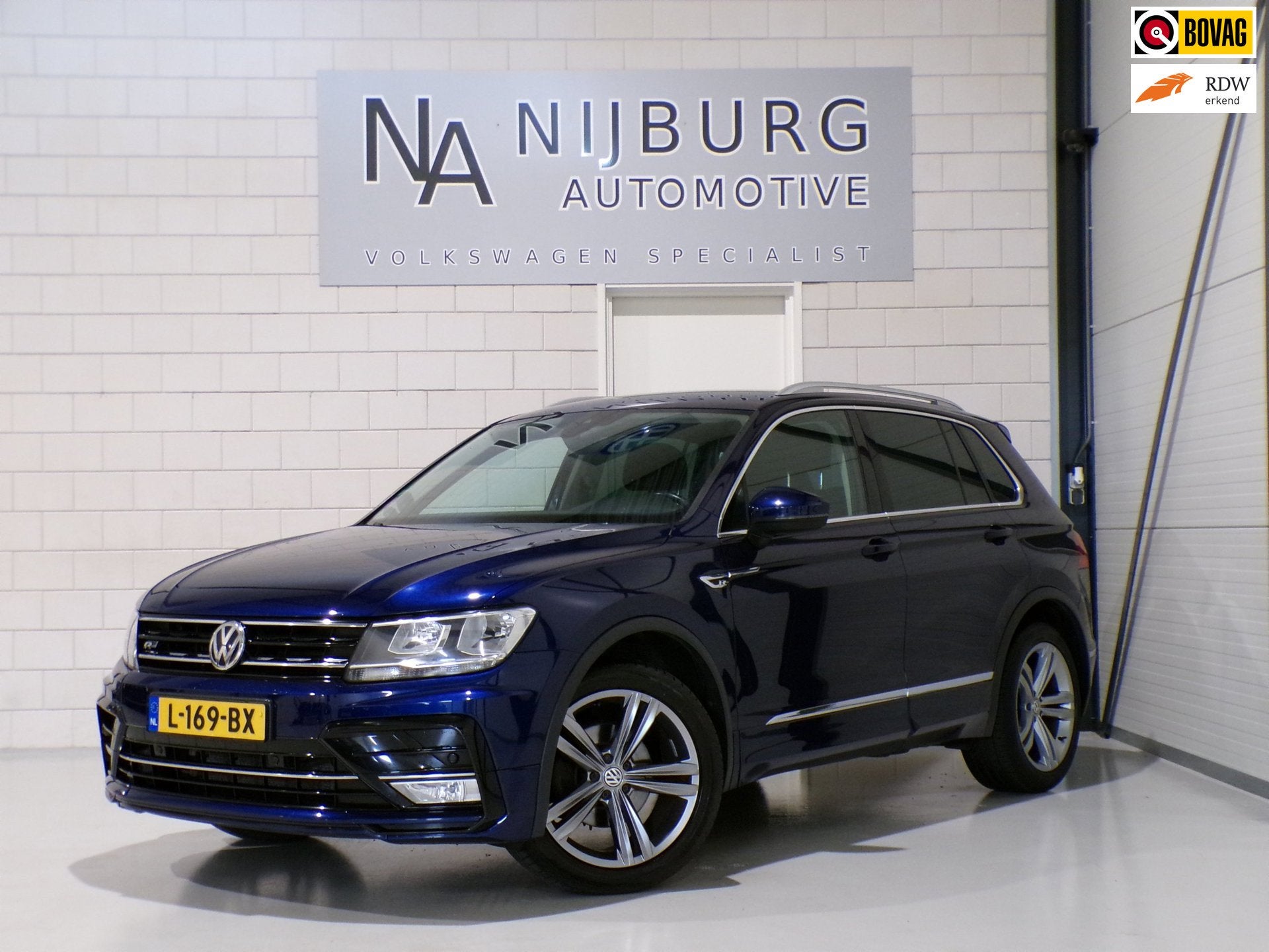 Volkswagen Tiguan 1.4 TSI ACT 150PK R-Line Connected Series, Voorwielaandrijving, Euro 6, 150 pk, Blauw