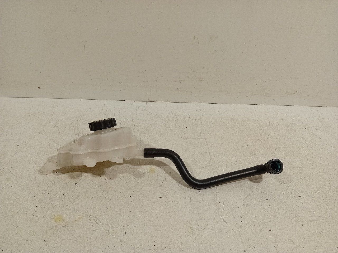 Remvloeistof reservoir BMW iX, Auto-onderdelen, Remmen en Aandrijving, Onderdelen@venauto.nl, Van der Ven Autorecycling B.V., Gebruikt