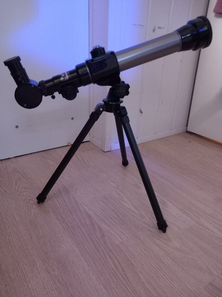 Junior telescoop, 80 tot 200 mm, Met statief, Zo goed als nieuw, Spiegeltelescoop (reflector)