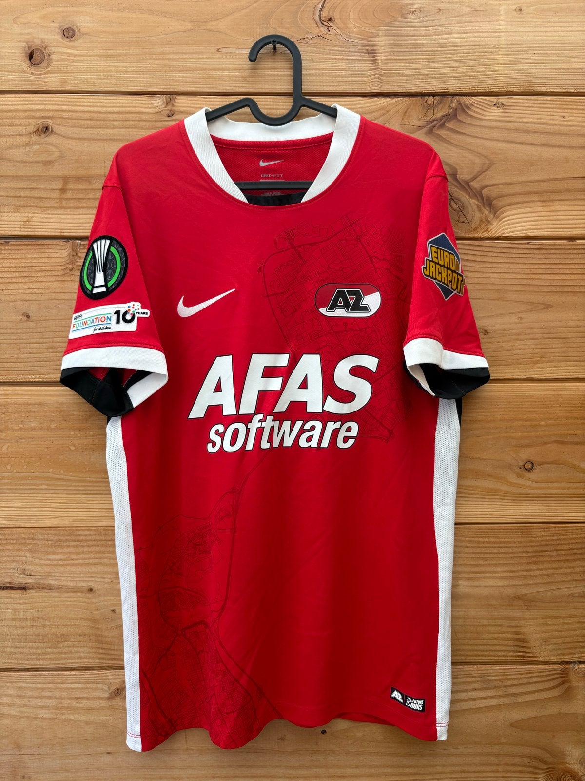 Matchworn AZ shirt Europees voetbal met handtekening, Verzamelen, Sportartikelen en Voetbal, Ophalen of Verzenden
