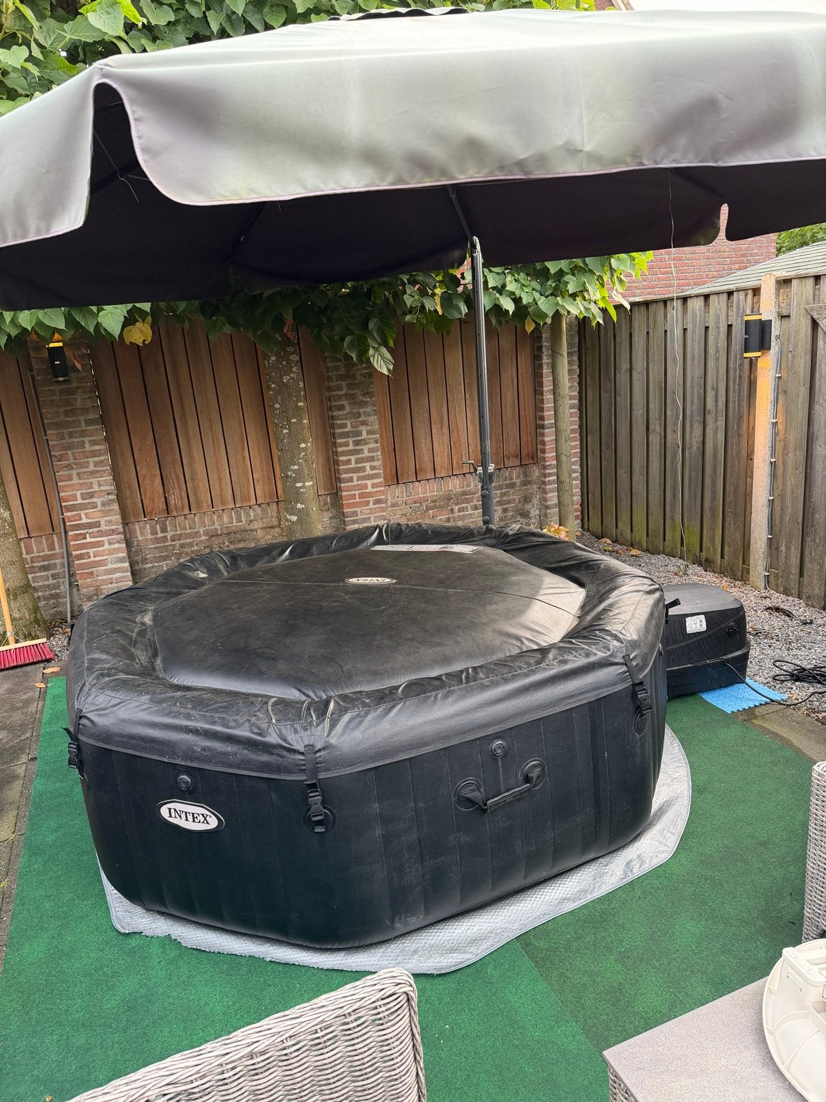 Intex PureSpa Jet & Bubble Deluxe 6-persoons Jacuzzi, Ophalen, Gebruikt, Filter, Opblaasbaar