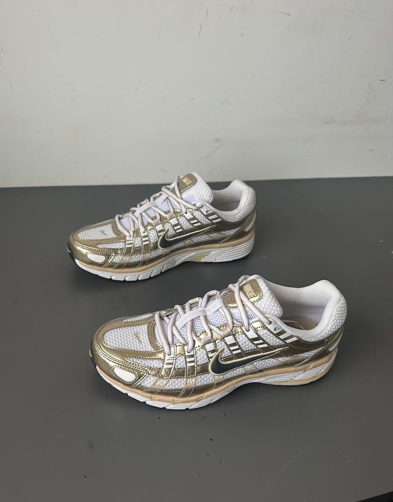 Nike P6000 Sneakers - Nieuw, Maat 41, Ophalen of Verzenden, Nieuw, Sneakers of Gympen