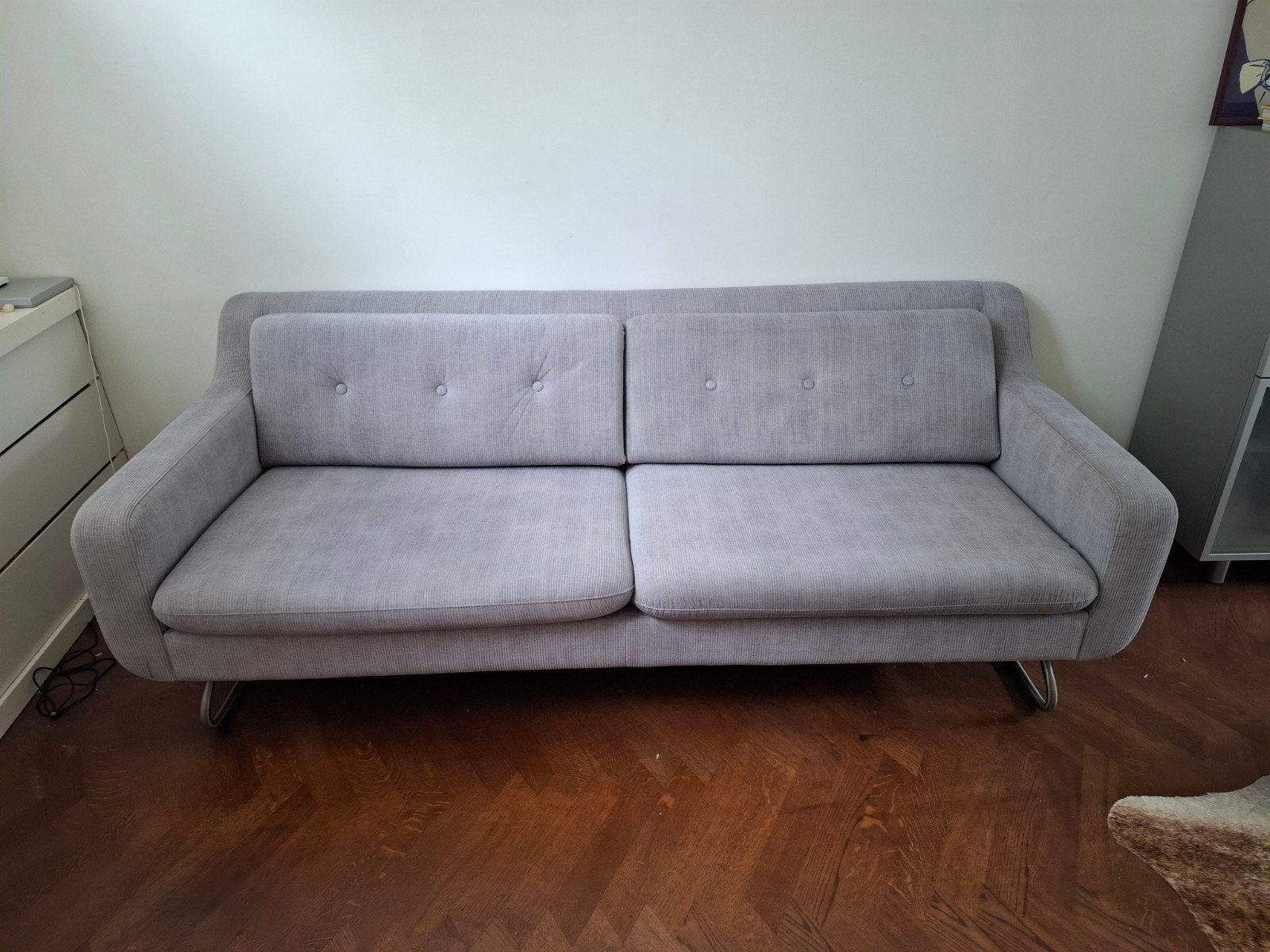 Mooie grijze bank van Loods 5 !, Ophalen, Zo goed als nieuw, 75 tot 100 cm, Tweepersoons