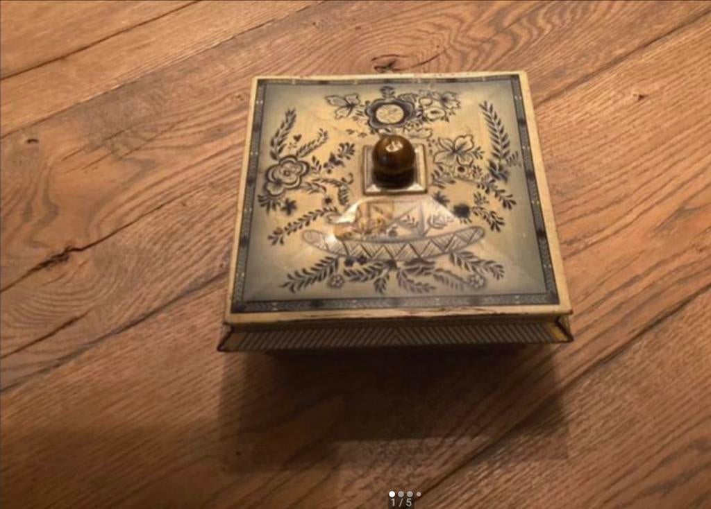 Champ Clark “Delft Cassette” sigarenblik org jaren 1920–1935, Ophalen of Verzenden