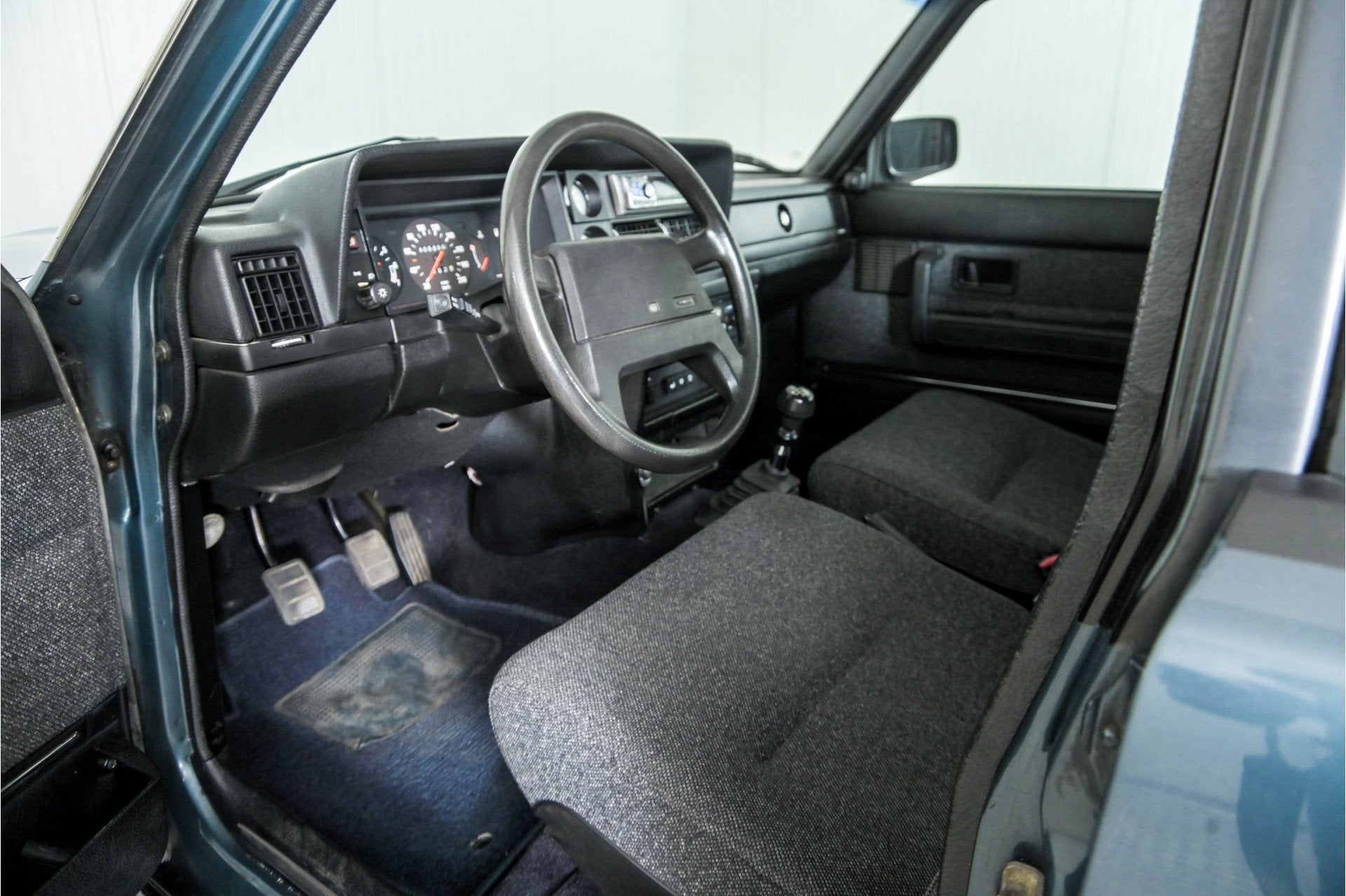 Volvo 240 2.3 DL Airco + cruise control (bj 1990), foto 11