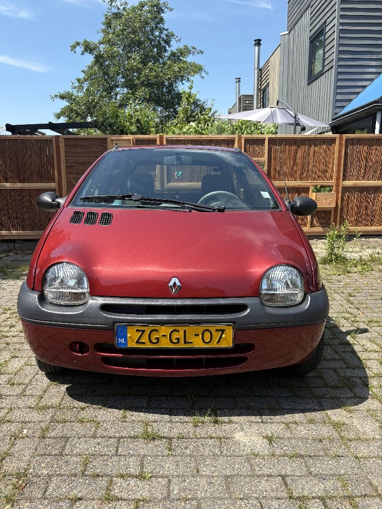 Renault Twingo 1.2 | 73.695 km | Nieuwe APK | Rood, Auto's, Renault, 4 cilinders, 4 stoelen, Origineel Nederlands, Handgeschakeld