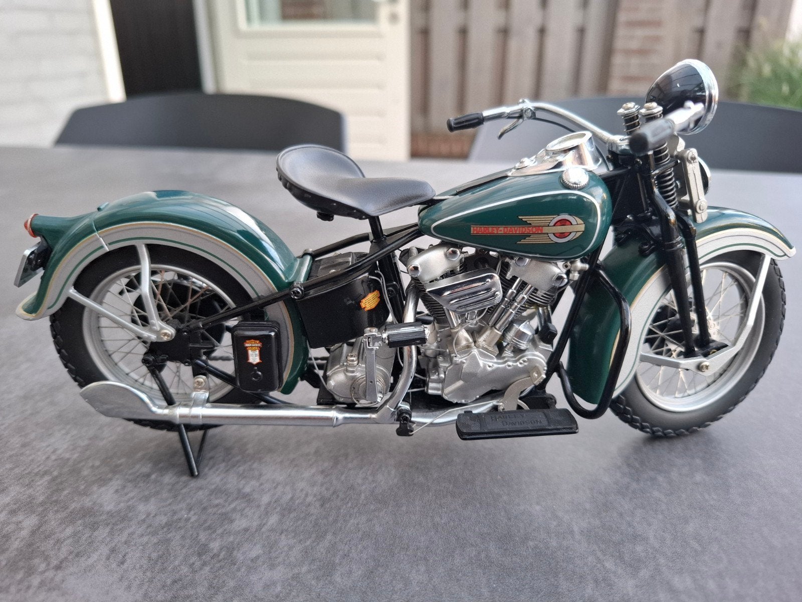 Franklin Mint 1:10 Harley Davidson 1936 Knuckle Head, Ophalen, Gebruikt, 1:9 t/m 1:12, Motor