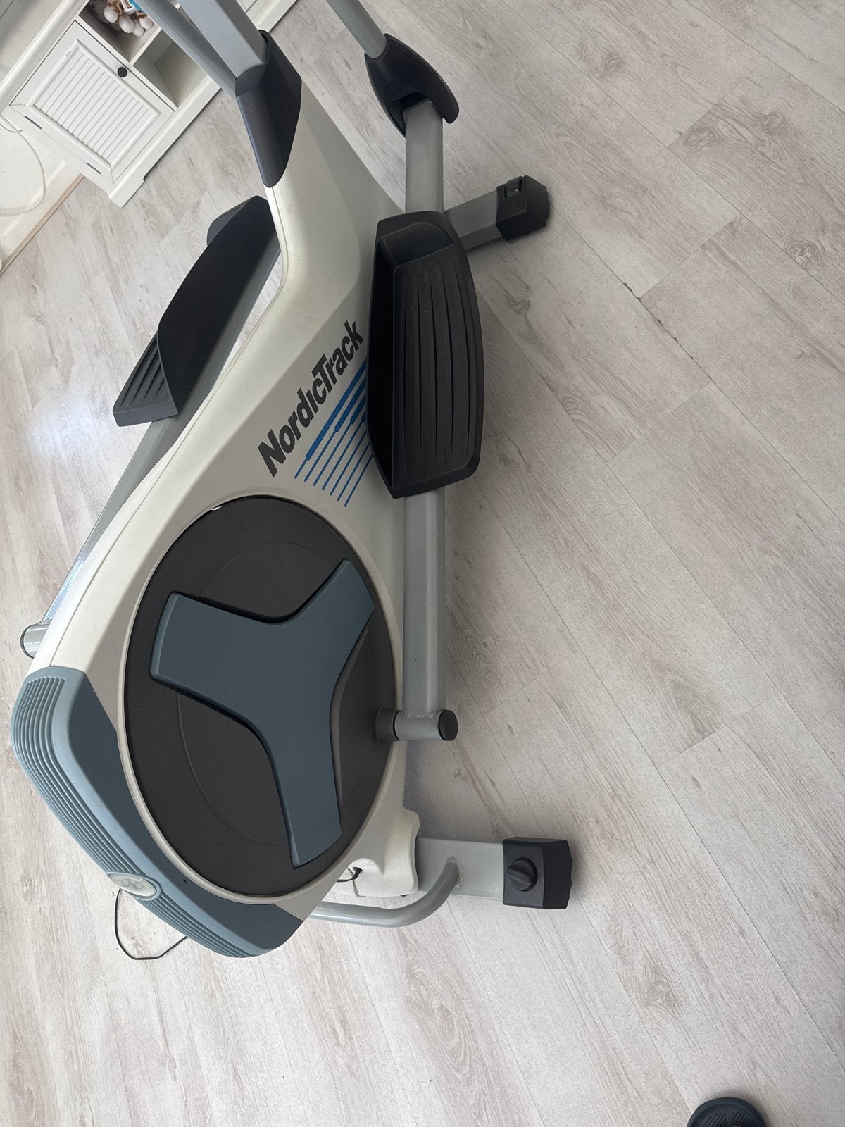 NordicTrack Crosstrainer - Zo goed als nieuw, Sport en Fitness, Ophalen, Armen, Zo goed als nieuw, Crosstrainer