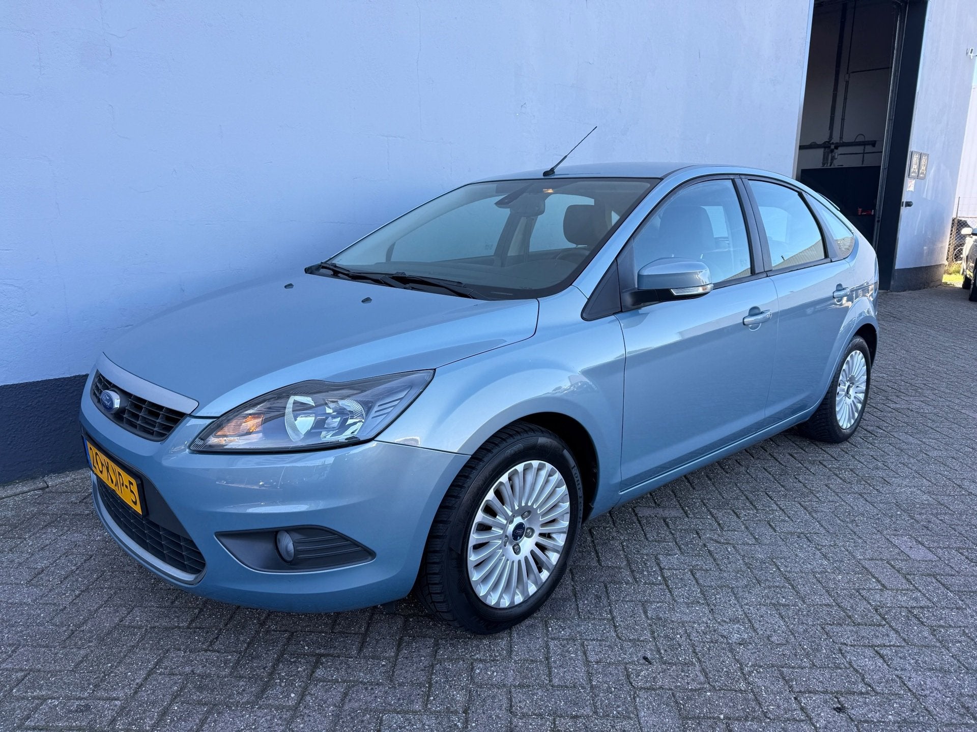 Ford Focus 1.8 Limited - Lederen Interieur - Trekhaak, Auto's, Euro 5, 4 cilinders, 1207 kg, Bedrijf