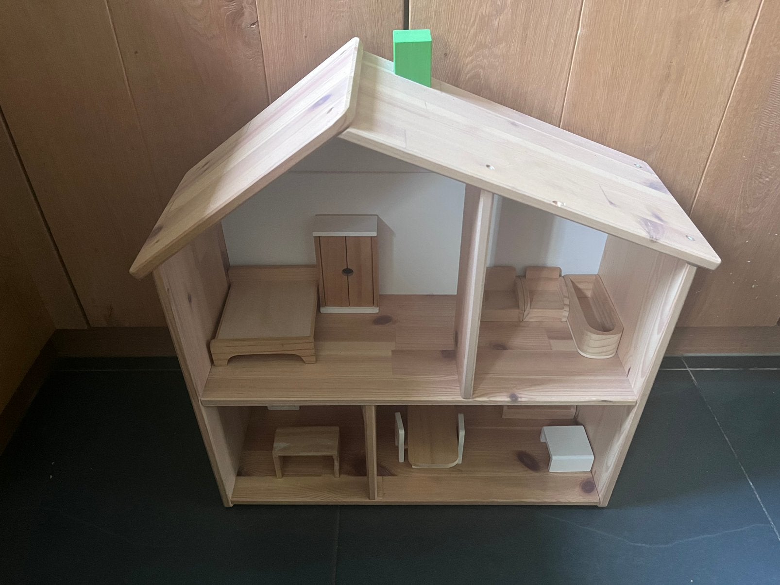 Poppenhuis met meubels, Ophalen, Gebruikt, Poppenhuis