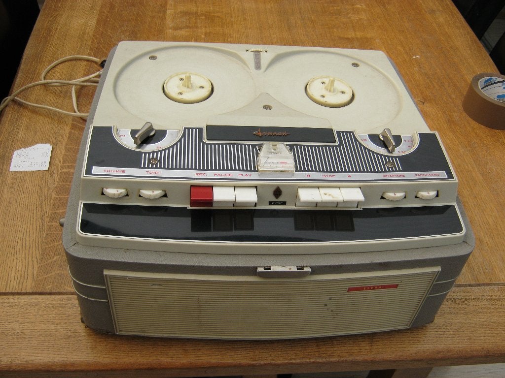 philips sierra, Ophalen, Bandrecorder, Met stofkap